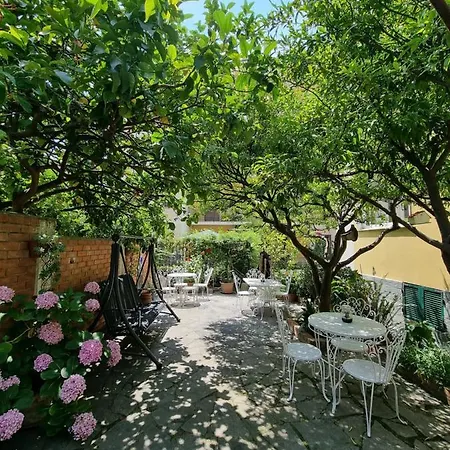 Pina Hotel Laigueglia