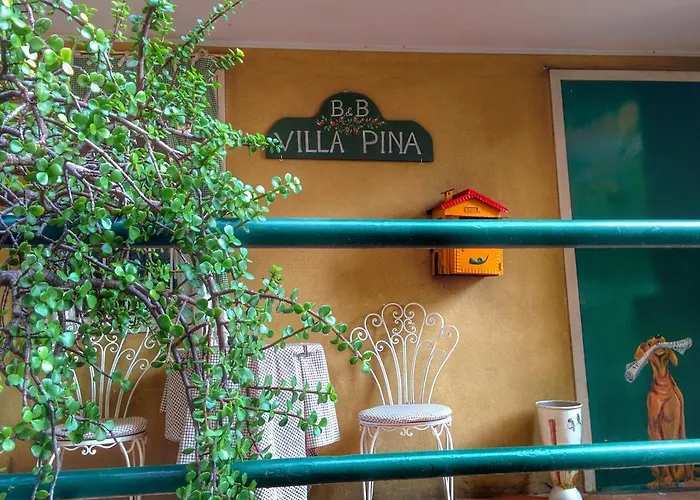 Otel Pina