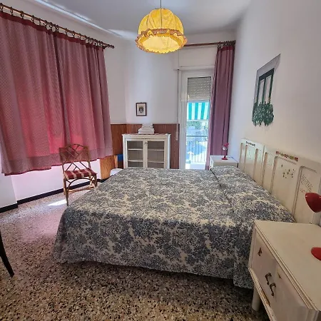 Pina 2* Laigueglia